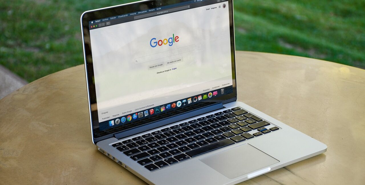 Google AdSense’te Sık Karşılaşılan Sorun: Reklamların Yanlış Boyutta Görünmesi ve Çözüm Yolları
